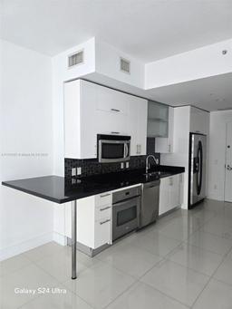 Picture of 60 SW 13Th St # 2010, Miami, FL 33130