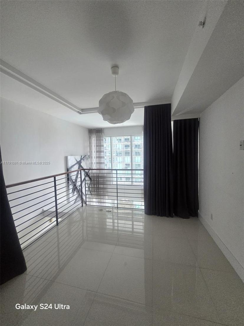 Picture of 60 SW 13Th St # 2010, Miami FL 33130
