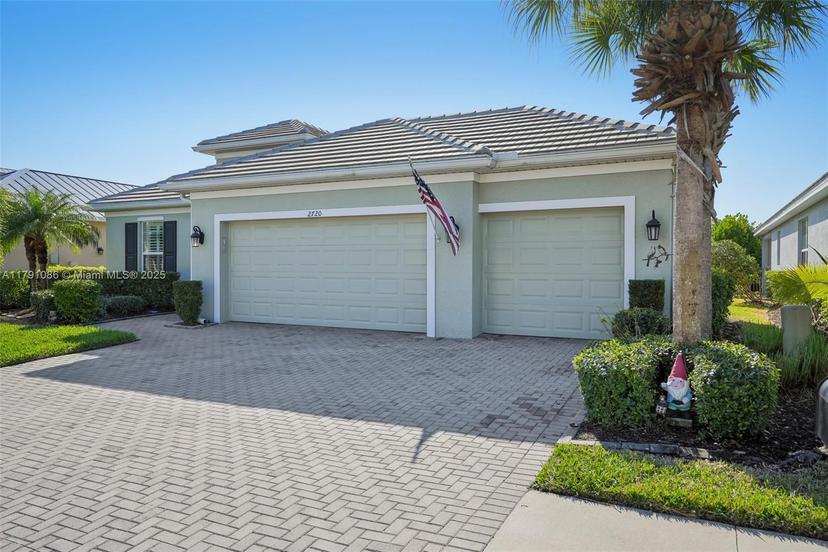 Picture of 2720 Lambay Ct, Cape Coral FL 33991
