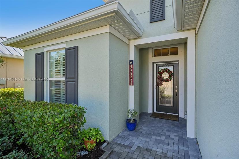 Picture of 2720 Lambay Ct, Cape Coral FL 33991