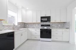 Picture of 8441 NW 18Th St, Pembroke Pines, FL 33024