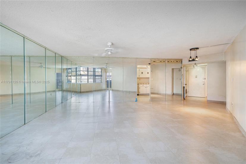 Picture of 2750 NE 183Rd St # 2012, Aventura FL 33160