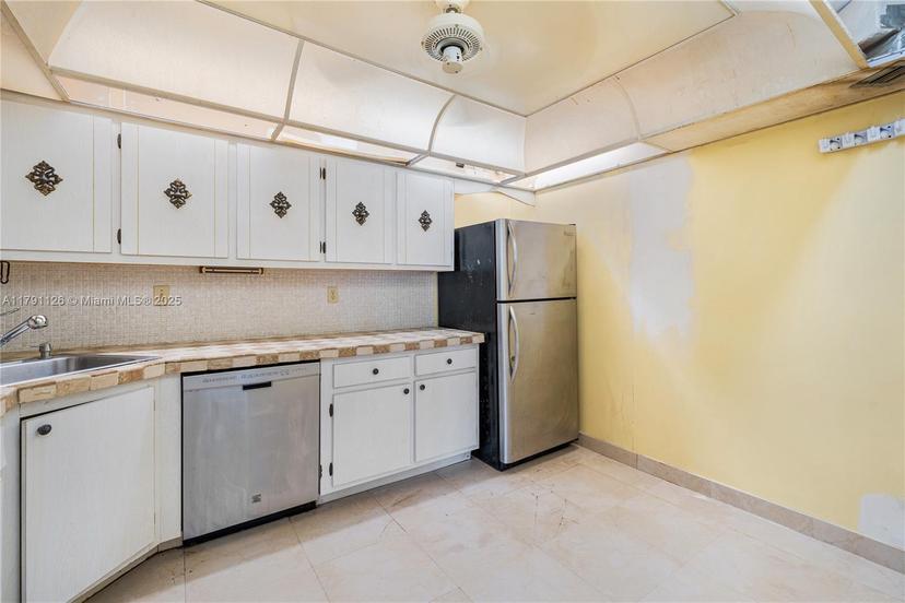 Picture of 2750 NE 183Rd St # 2012, Aventura FL 33160