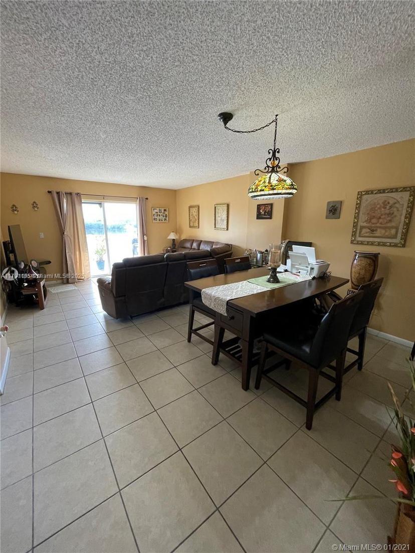 Picture of 8240 SW 210Th St # 214, Cutler Bay FL 33189