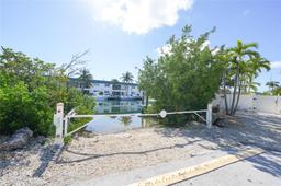 Picture of 104 52Nd Street Ocean, Marathon, FL 33050