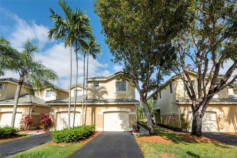 Picture of 2475 Cordoba Bnd, Weston FL 33327