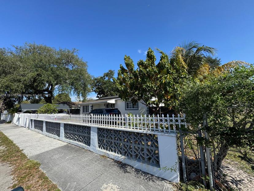 Picture of 1855 NW 93Rd St, Miami FL 33147