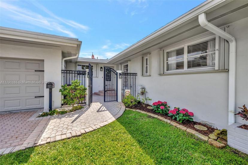 Picture of 5136 SW 90Th Ave, Cooper City FL 33328