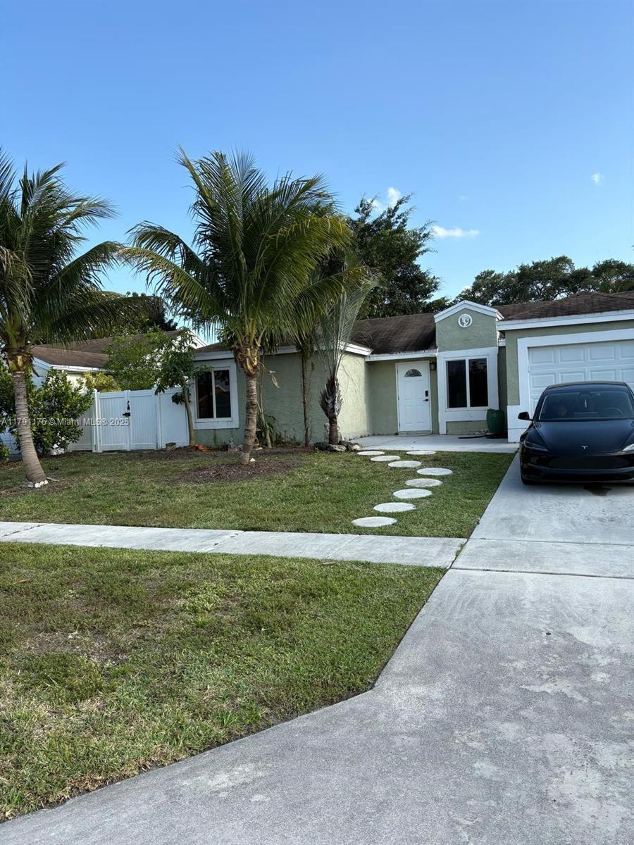 Picture of 18982 Cloud Lake Cir, Boca Raton, FL 33496