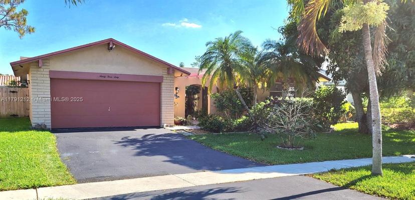 Picture of 9360 NW 42Nd Ct, Sunrise FL 33351