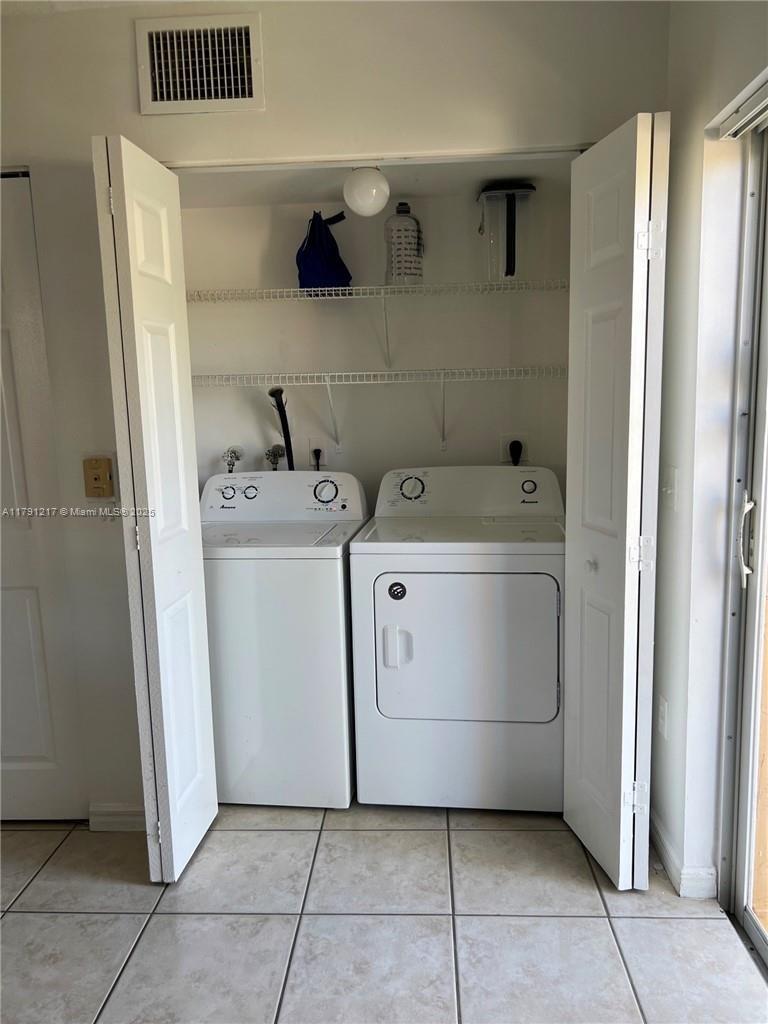 Picture of 680 NW 79Th Ter # 104, Pembroke Pines FL 33024