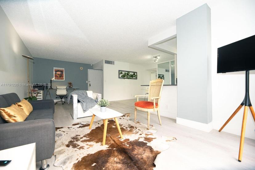 Picture of 17021 N Bay Rd # 207, Sunny Isles Beach FL 33160