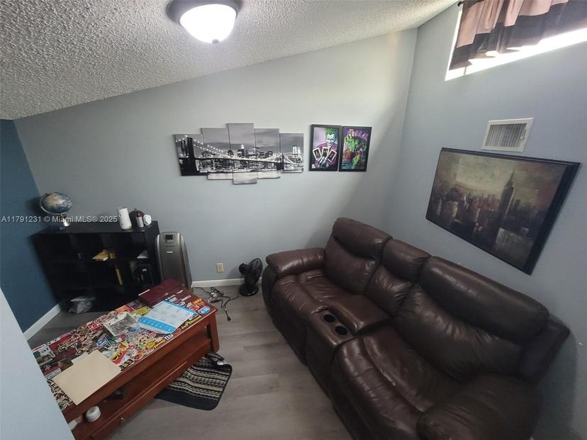 Picture of 1728 W Sanderling Ln # 3, Fort Pierce FL 34982