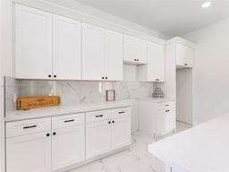 Picture of 923 Winters St E, Lehigh Acres, FL 33974