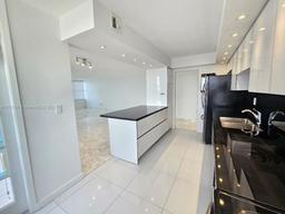 Picture of 18051 Biscayne Blvd # 1704, Aventura, FL 33160