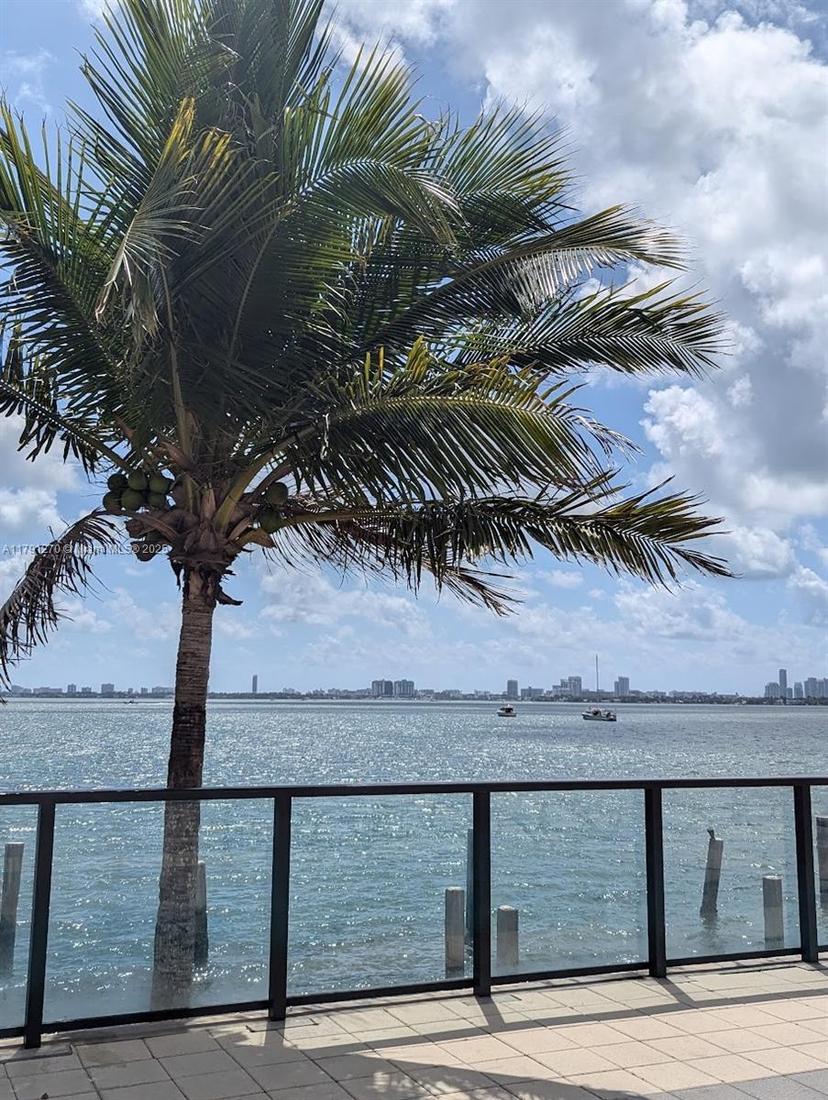 Picture of 600 NE 36Th St # 1804, Miami FL 33137