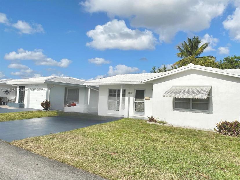 Picture of 5810 NW 82Nd Ter, Tamarac FL 33321