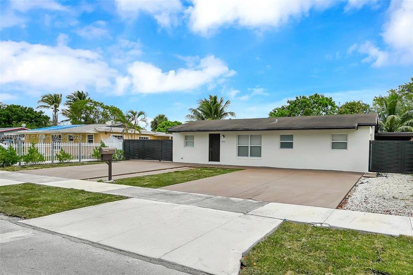 Picture of 20431 NW 46Th Ave, Miami Gardens FL 33055