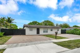 Picture of 20431 NW 46Th Ave, Miami Gardens, FL 33055