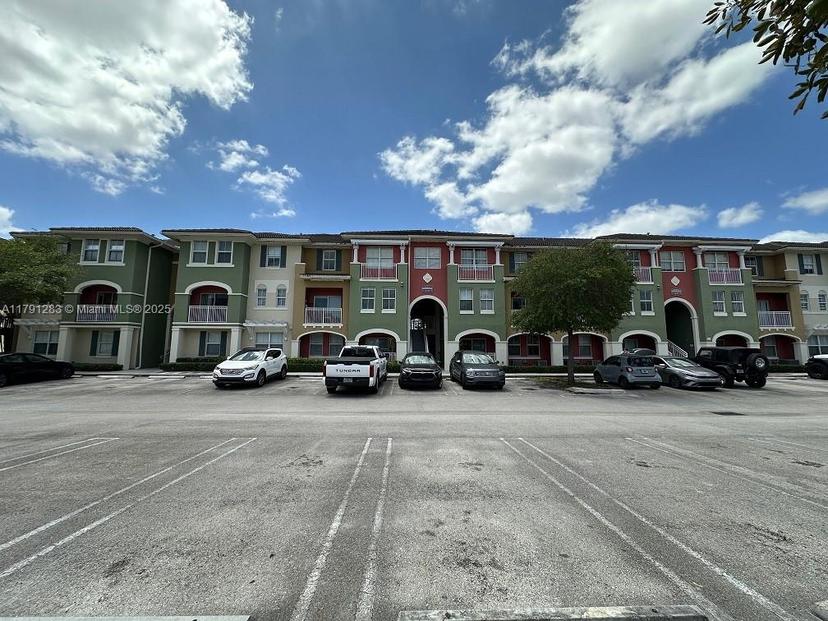Picture of 11102 NW 83Rd St # 216, Doral FL 33178