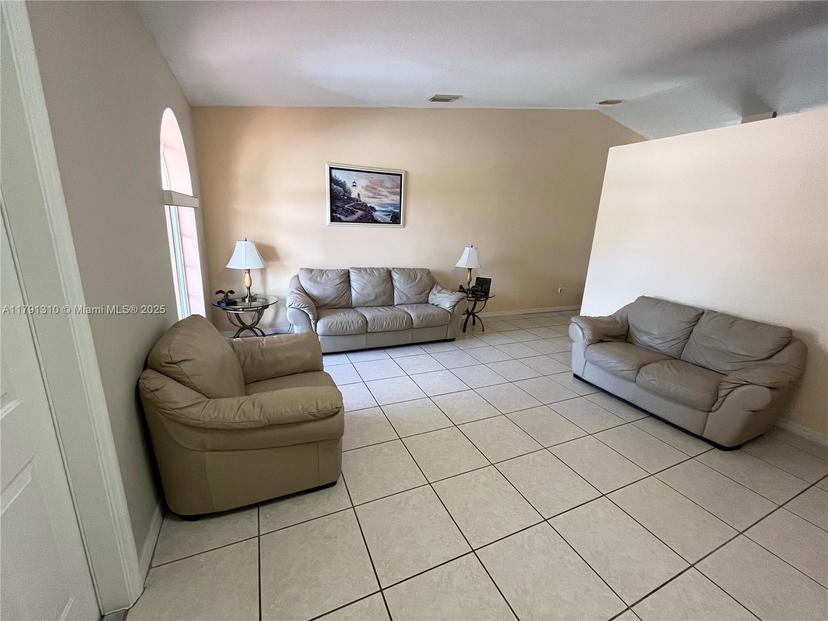 Picture of 17970 SW 152Nd Ave, Miami FL 33187
