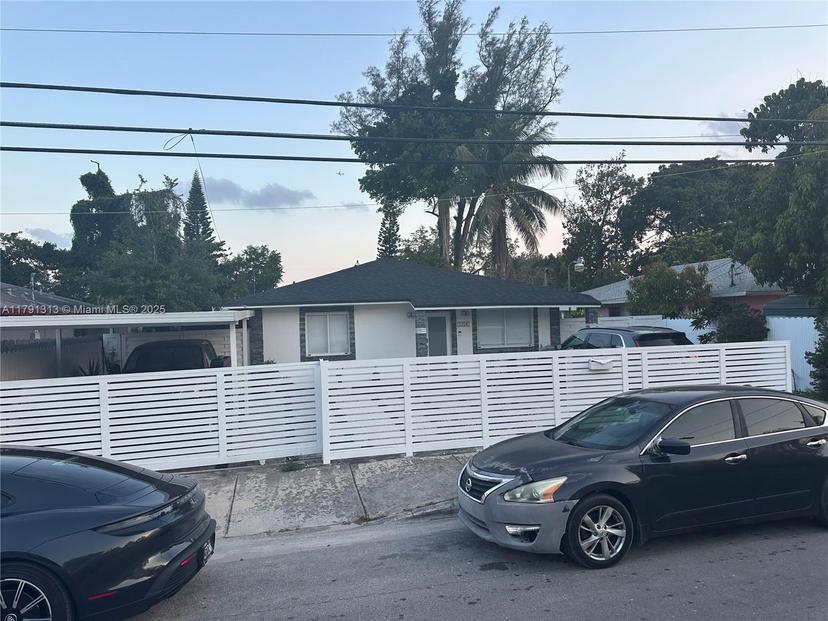 Picture of 3354 NW 50Th St, Miami FL 33142