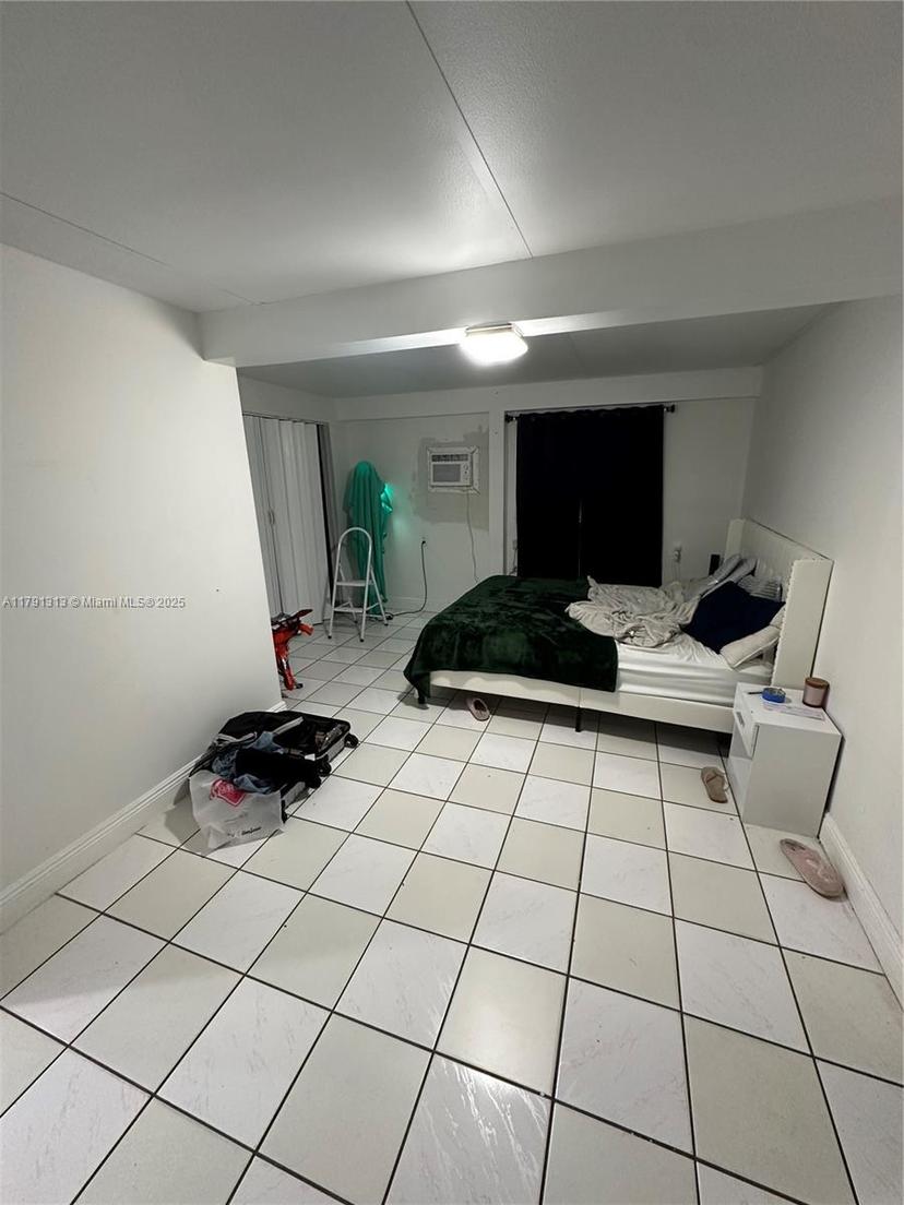 Picture of 3354 NW 50Th St, Miami FL 33142