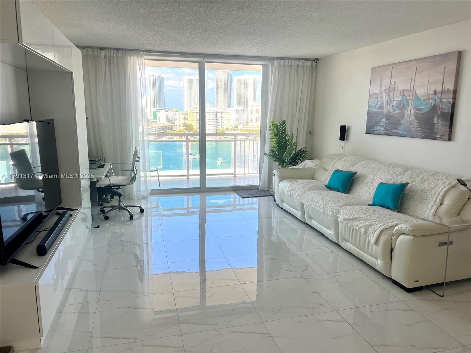 Picture of 437 Golden Isles Dr # 14G, Hallandale Beach, FL 33009