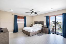Picture of 110 S Shore Dr # 6D, Miami Beach, FL 33141