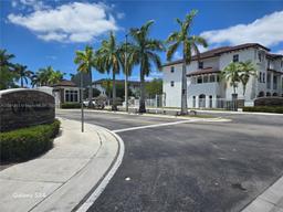 Picture of 8740 NW 97Th Ave # 203, Doral, FL 33178