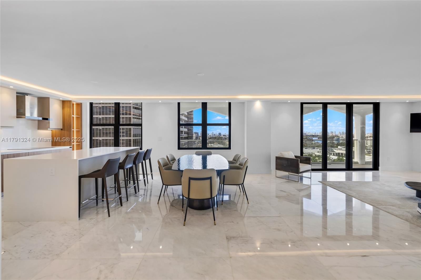 Picture of 9801 Collins Ave # 17R, Bal Harbour, FL 33154