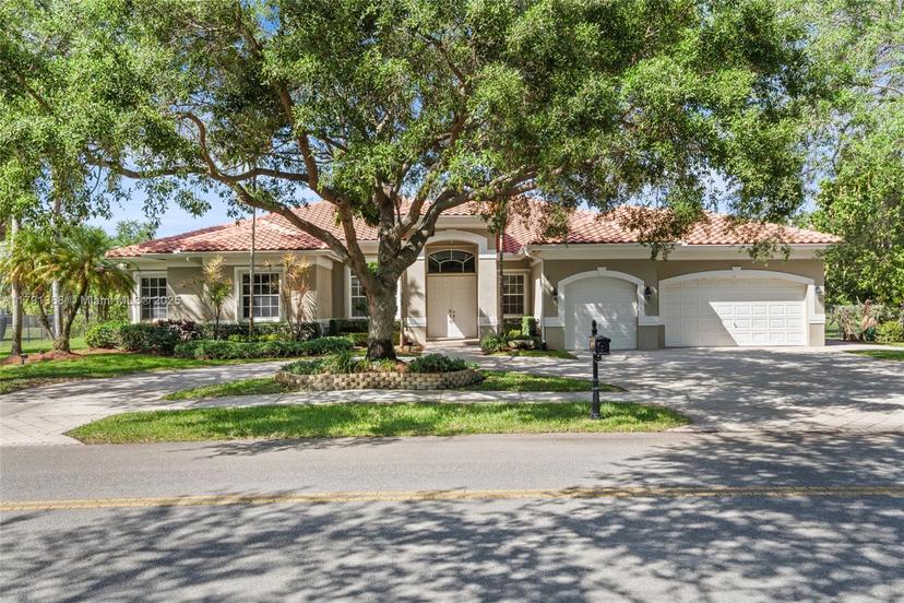 Picture of 13003 SW 41St St, Davie FL 33330