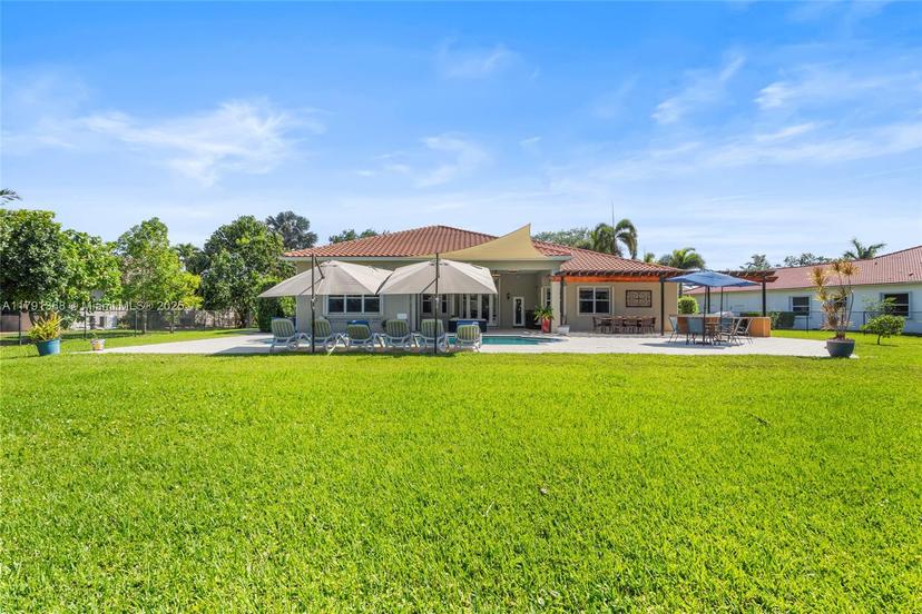 Picture of 13003 SW 41St St, Davie FL 33330