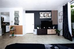 Picture of 1740 NW N River Dr # 607, Miami, FL 33125