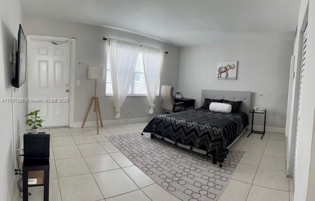 Picture of 30 SE 4Th Ave # 211, Hallandale Beach FL 33009