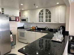 Picture of 2625 Collins Ave # 1409, Miami Beach, FL 33140