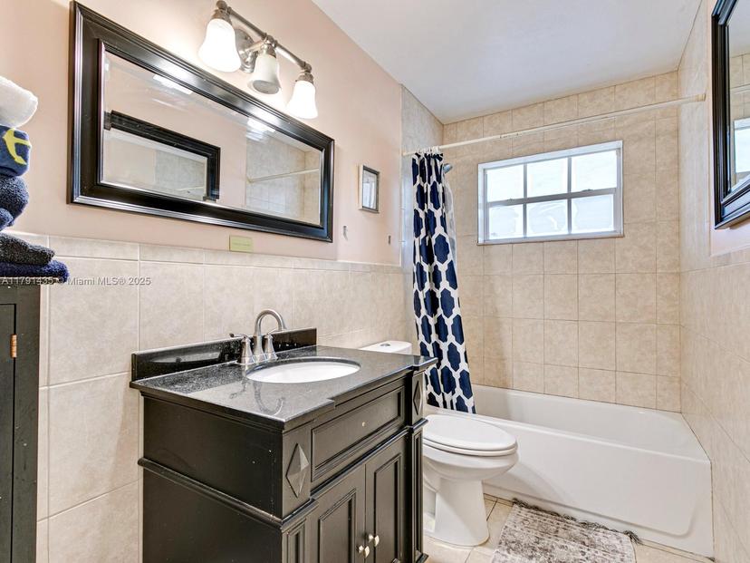 Picture of 3242 Arthur St, Hollywood FL 33021