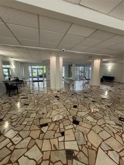 Picture of 2150 Sans Souci Blvd # B611, North Miami, FL 33180