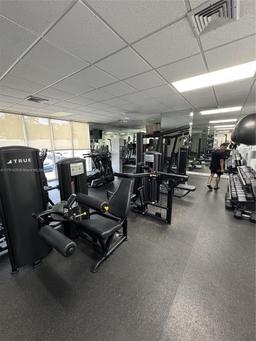 Picture of 2150 Sans Souci Blvd # B611, North Miami, FL 33180
