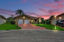 Picture of 1651 NW 106Th Way, Coral Springs, FL 33071