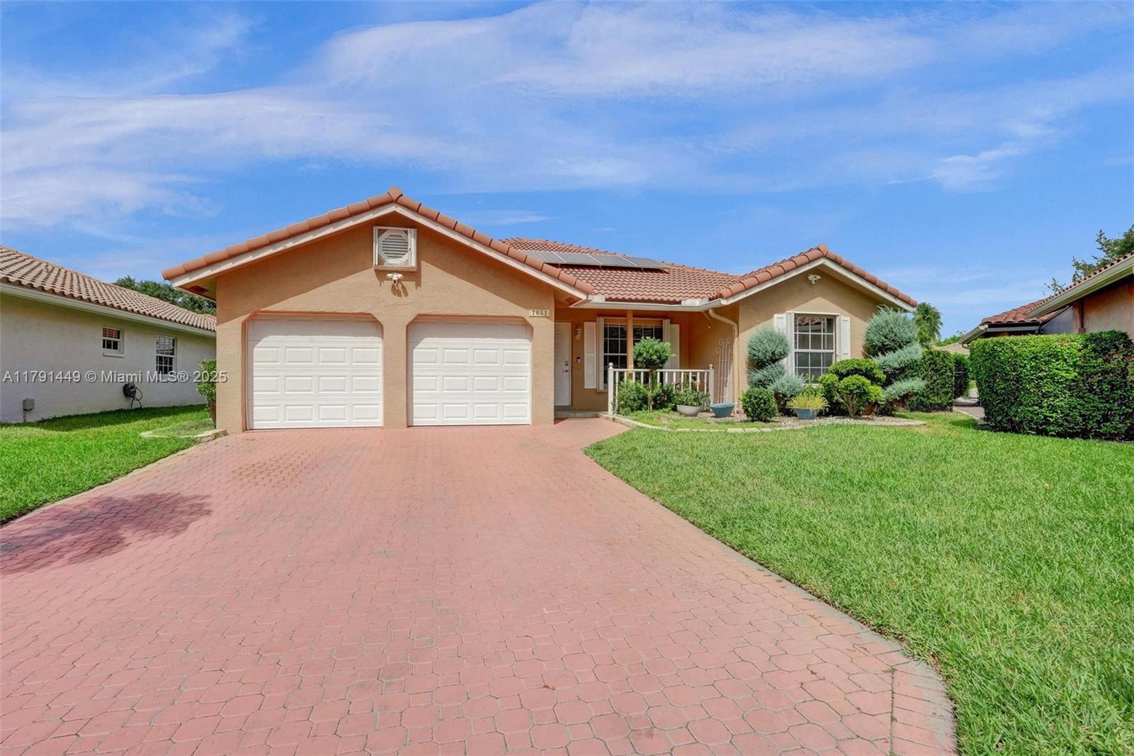 Picture of 1651 NW 106Th Way, Coral Springs, FL 33071