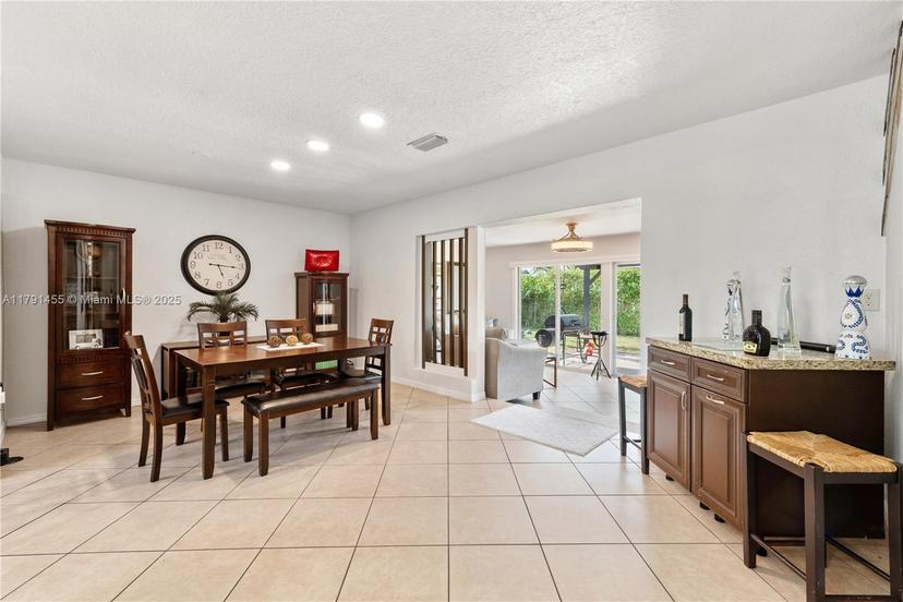 Picture of 6829 NW 13Th St, Plantation FL 33313