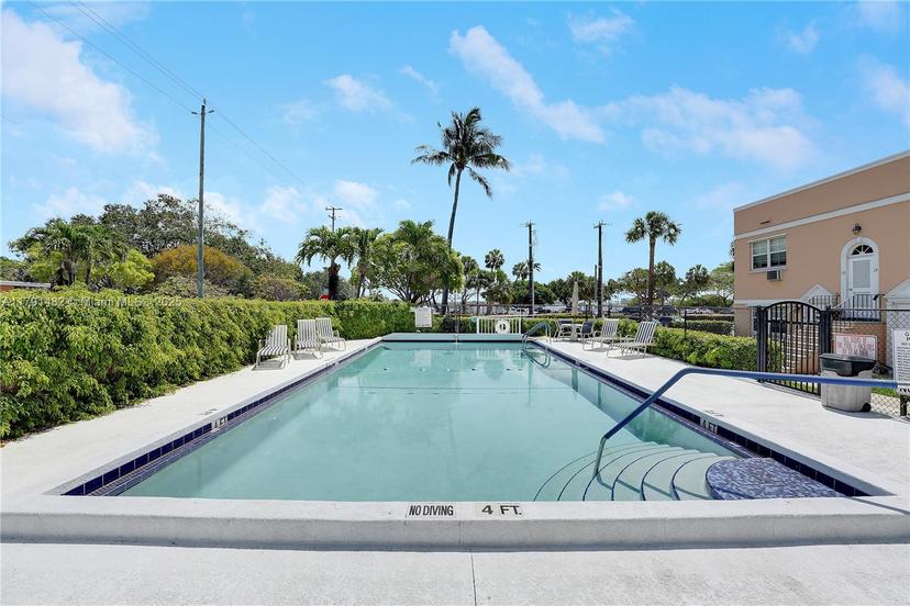 Picture of 15 S Golfview Rd # 302, Lake Worth FL 33460