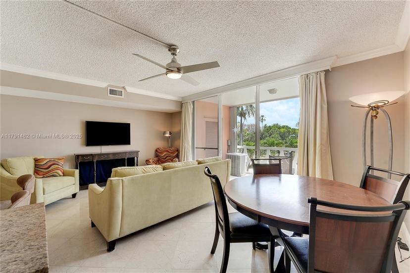 Picture of 15 S Golfview Rd # 302, Lake Worth FL 33460