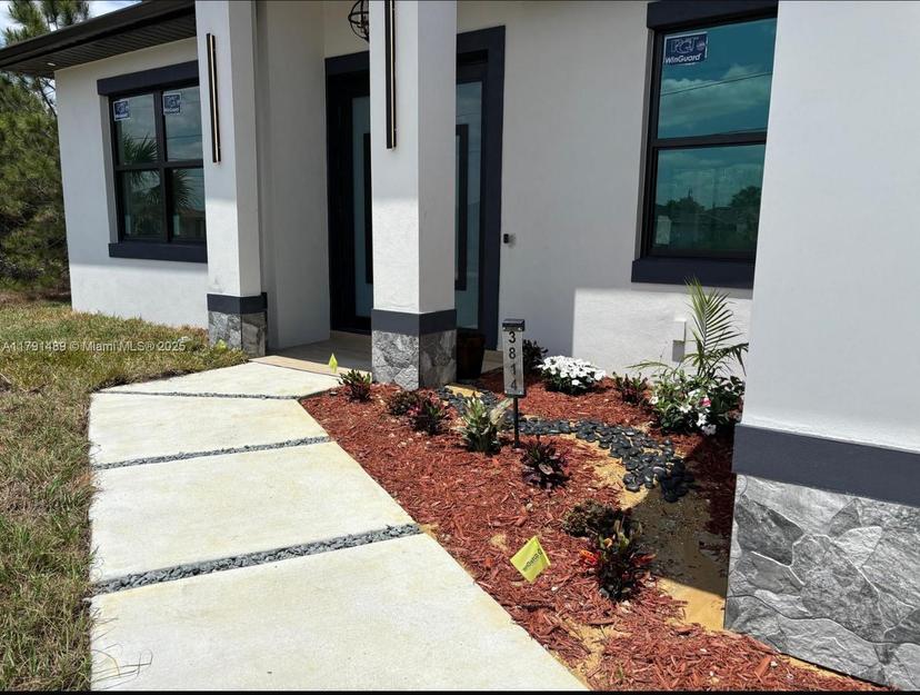 Picture of 3814 SW 9Th St, Lehigh Acres FL 33976