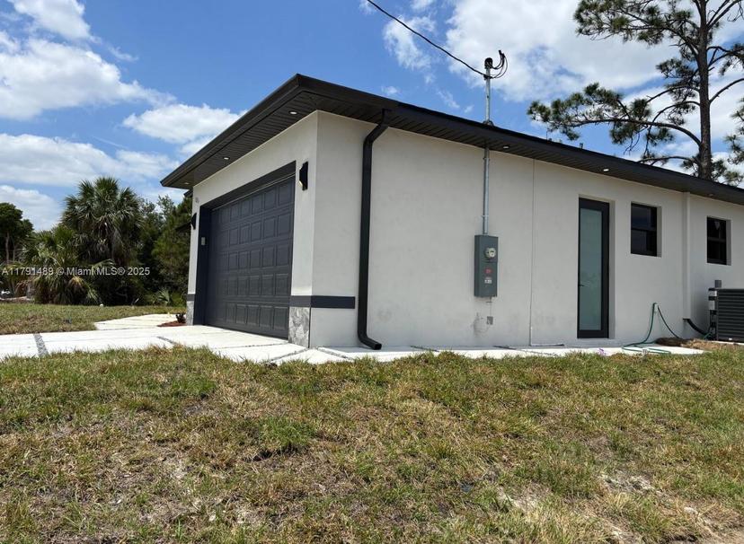 Picture of 3814 SW 9Th St, Lehigh Acres FL 33976