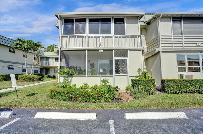 Picture of 127 Monaco C # C, Delray Beach FL 33446