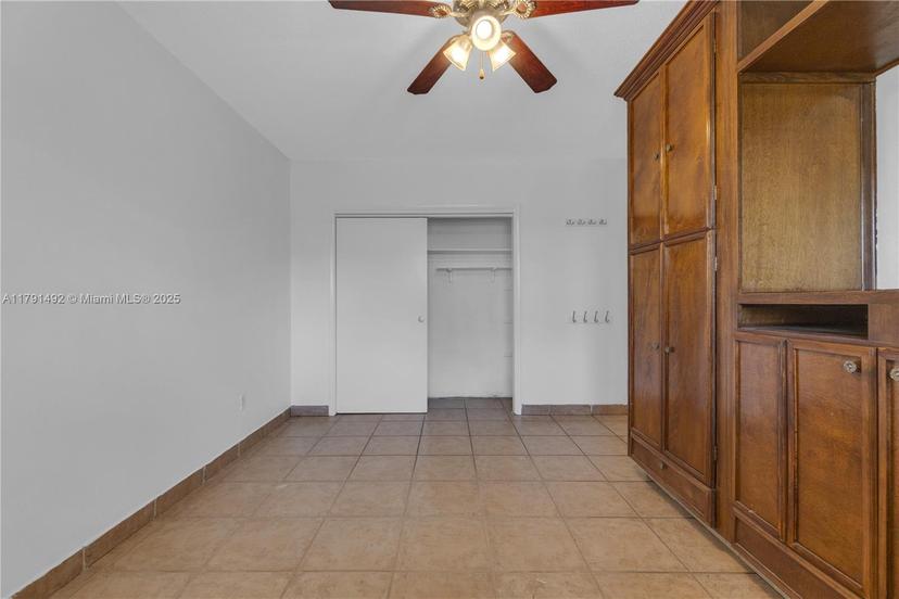 Picture of 733 NW 30Th Ct # 1, Wilton Manors FL 33311