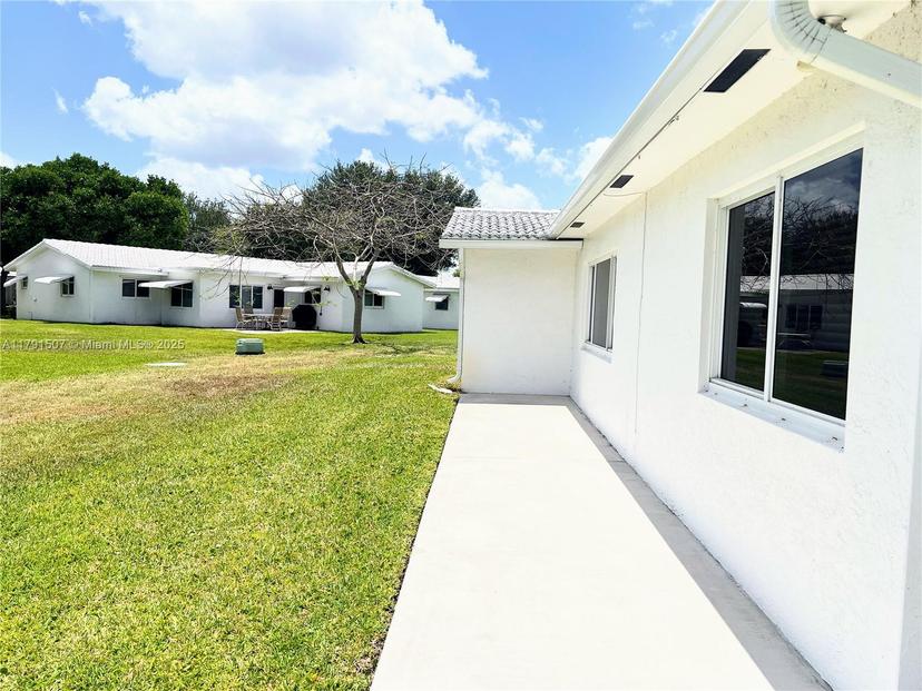 Picture of 8810 NW 15Th St, Plantation FL 33322