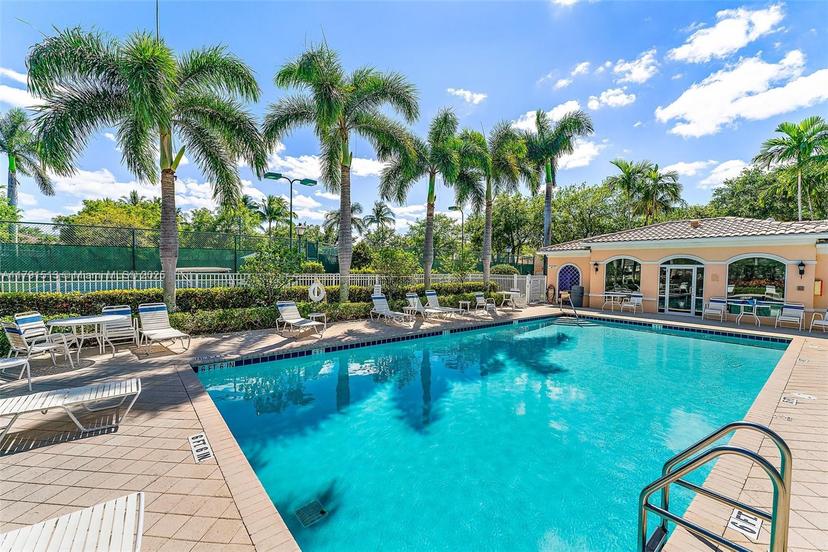 Picture of 223 Fortuna Dr, Palm Beach Gardens FL 33410